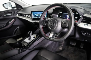 https://dvg-vehicle-assets.s3.amazonaws.com/1201736/aoqgd7nn5sd14niz8h0bi45lv.jpg