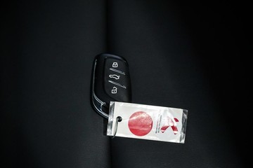 https://dvg-vehicle-assets.s3.amazonaws.com/1201739/7cd1t8mze7i66xlki0154i6bt.jpg