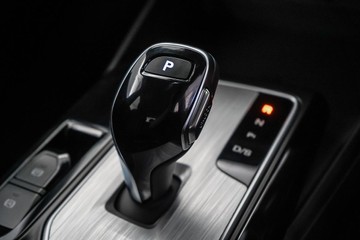 https://dvg-vehicle-assets.s3.amazonaws.com/1201742/1xhgkv2rowpj5apr4zsgat84r.jpg