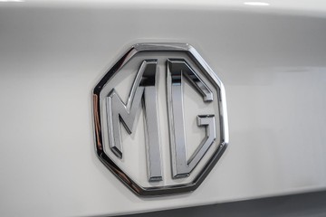 https://dvg-vehicle-assets.s3.amazonaws.com/1201742/6euk8moka4xqjao0h6e13upci.jpg