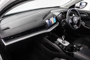 https://dvg-vehicle-assets.s3.amazonaws.com/1201742/9wvi1gib1k1xnvm0tescs0um8.jpg