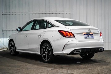https://dvg-vehicle-assets.s3.amazonaws.com/1201745/38600m80dh9ks8pfos7rkvx0g.jpg