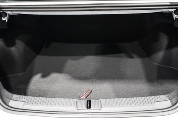 https://dvg-vehicle-assets.s3.amazonaws.com/1201745/bzjf2nwfpv22m8iogxqv6kqmk.jpg
