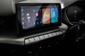 https://dvg-vehicle-assets.s3.amazonaws.com/1201745/eh0txu9mbf0k8i387ruar3o2f.jpg