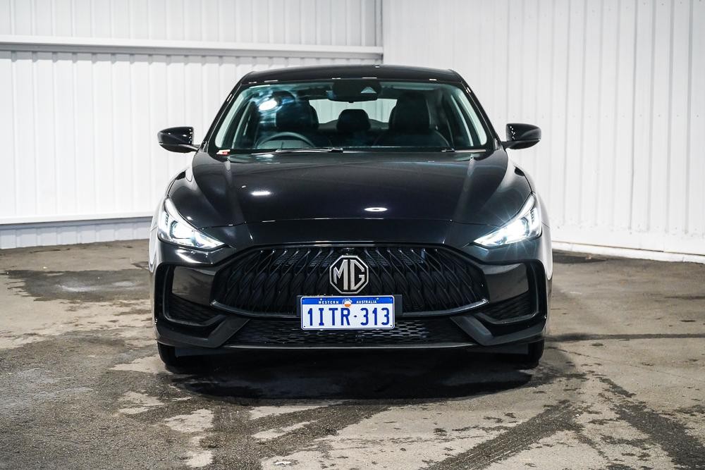 MG Mg5 image 3