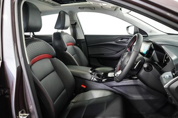 https://dvg-vehicle-assets.s3.amazonaws.com/1201754/9szymi910f8kvcf09cfrqcb62.jpg