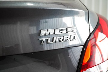 https://dvg-vehicle-assets.s3.amazonaws.com/1201758/6aidw3g1y4cvxnu1tls3a75wf.jpg