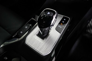 https://dvg-vehicle-assets.s3.amazonaws.com/1201758/6w1dak8vs7qkia86zmeuy6drd.jpg