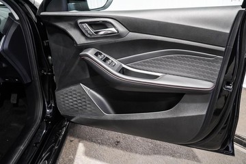https://dvg-vehicle-assets.s3.amazonaws.com/1201763/2fq7nqrjca95ksyw5vvablcx6.jpg