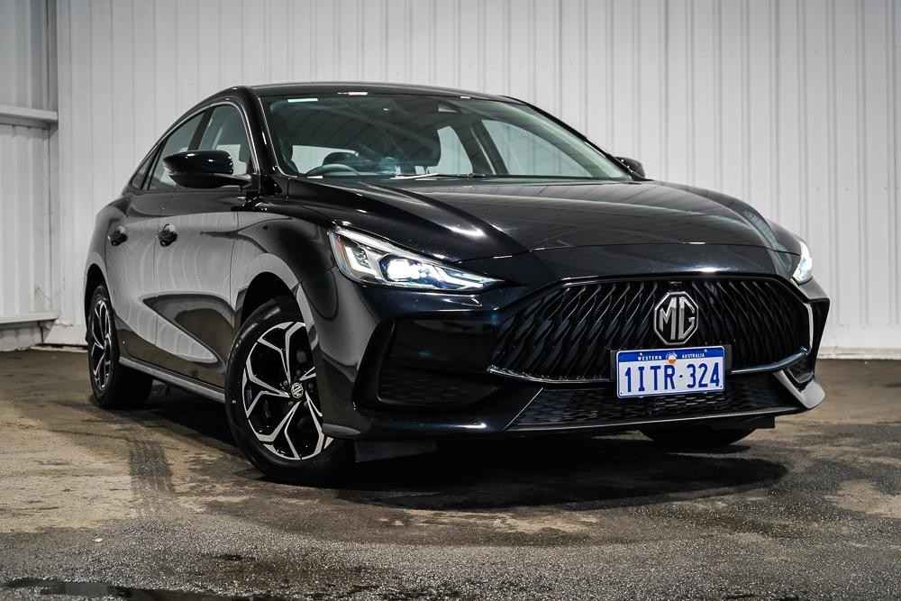 MG Mg5 image 1