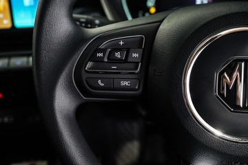 https://dvg-vehicle-assets.s3.amazonaws.com/1201763/c5mc4t3e1nuwv6u62b0d4uzox.jpg