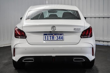 https://dvg-vehicle-assets.s3.amazonaws.com/1201768/2qyu9498573ueaeslhma7w5ox.jpg