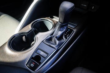 https://dvg-vehicle-assets.s3.amazonaws.com/1201776/9nmz0rtyapncd2j9j92fl1cwt.jpg