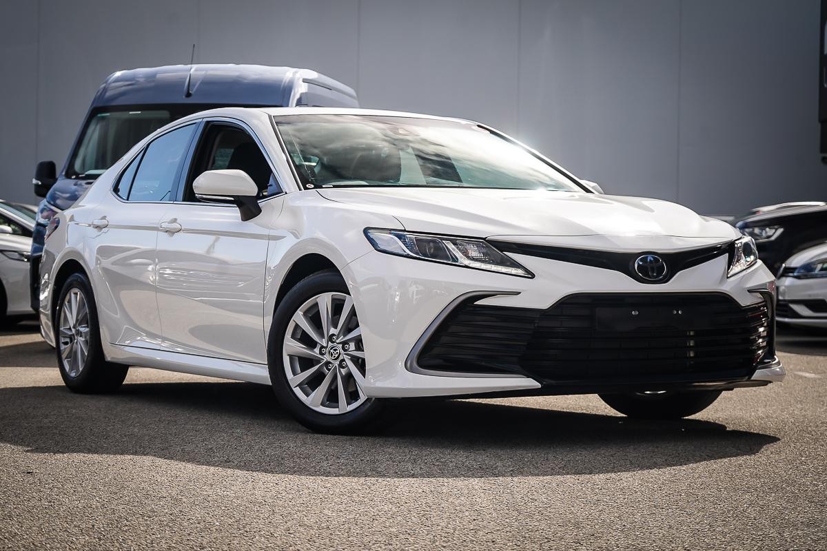 Toyota Camry image 1