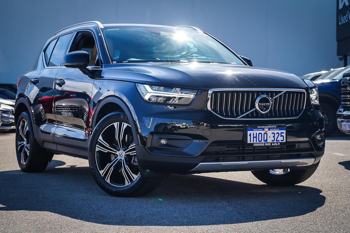 Volvo Xc40 image 1