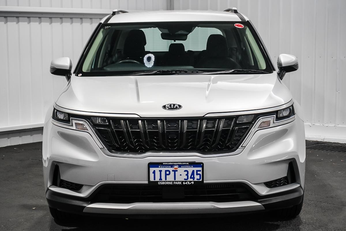 Kia Carnival image 3