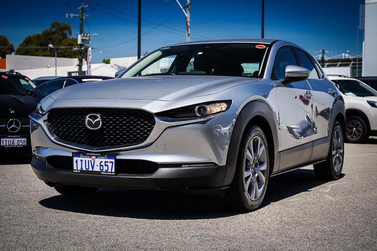 Mazda Cx-30 image 4