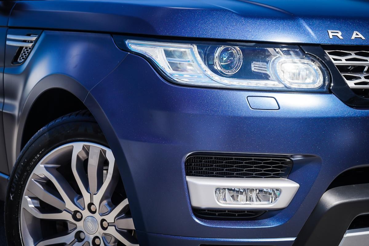 Land Rover Range Rover Sport image 2