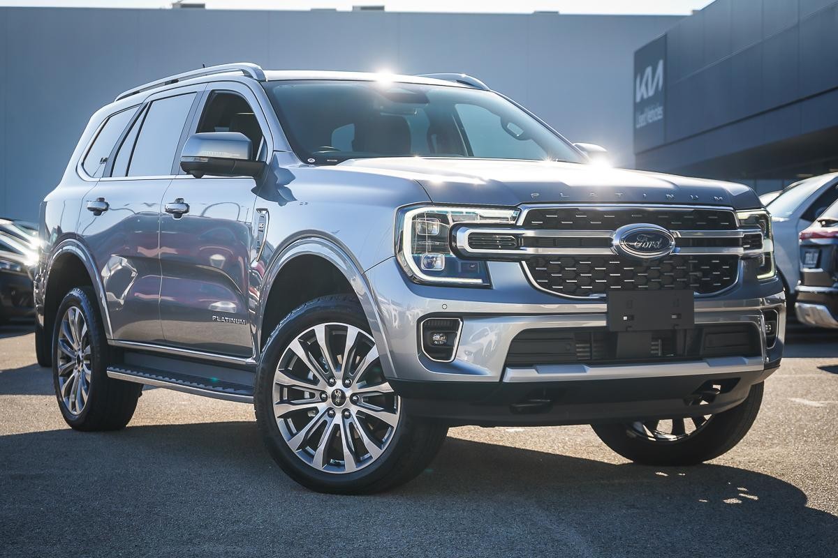 Ford Everest image 1