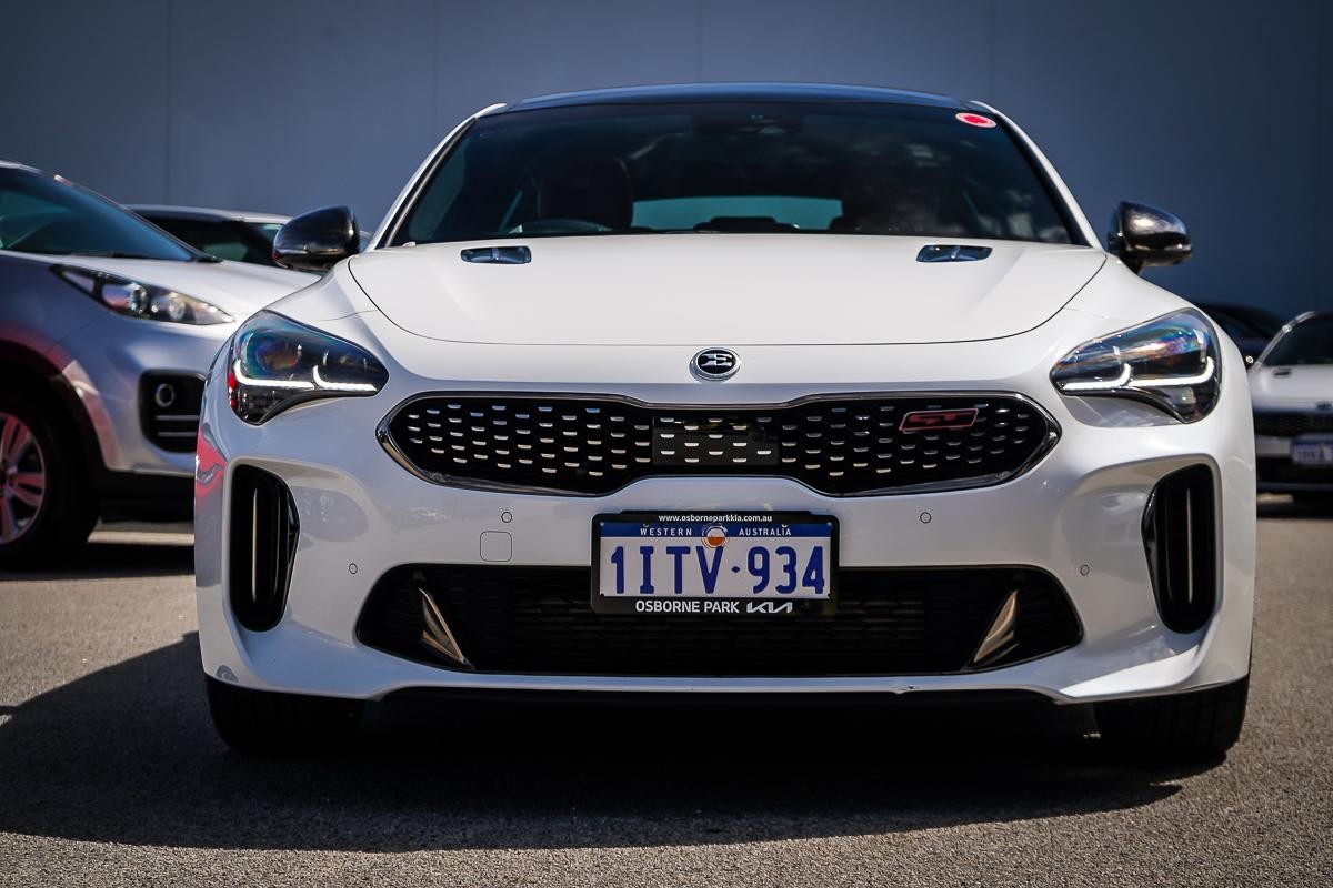 Kia Stinger image 4