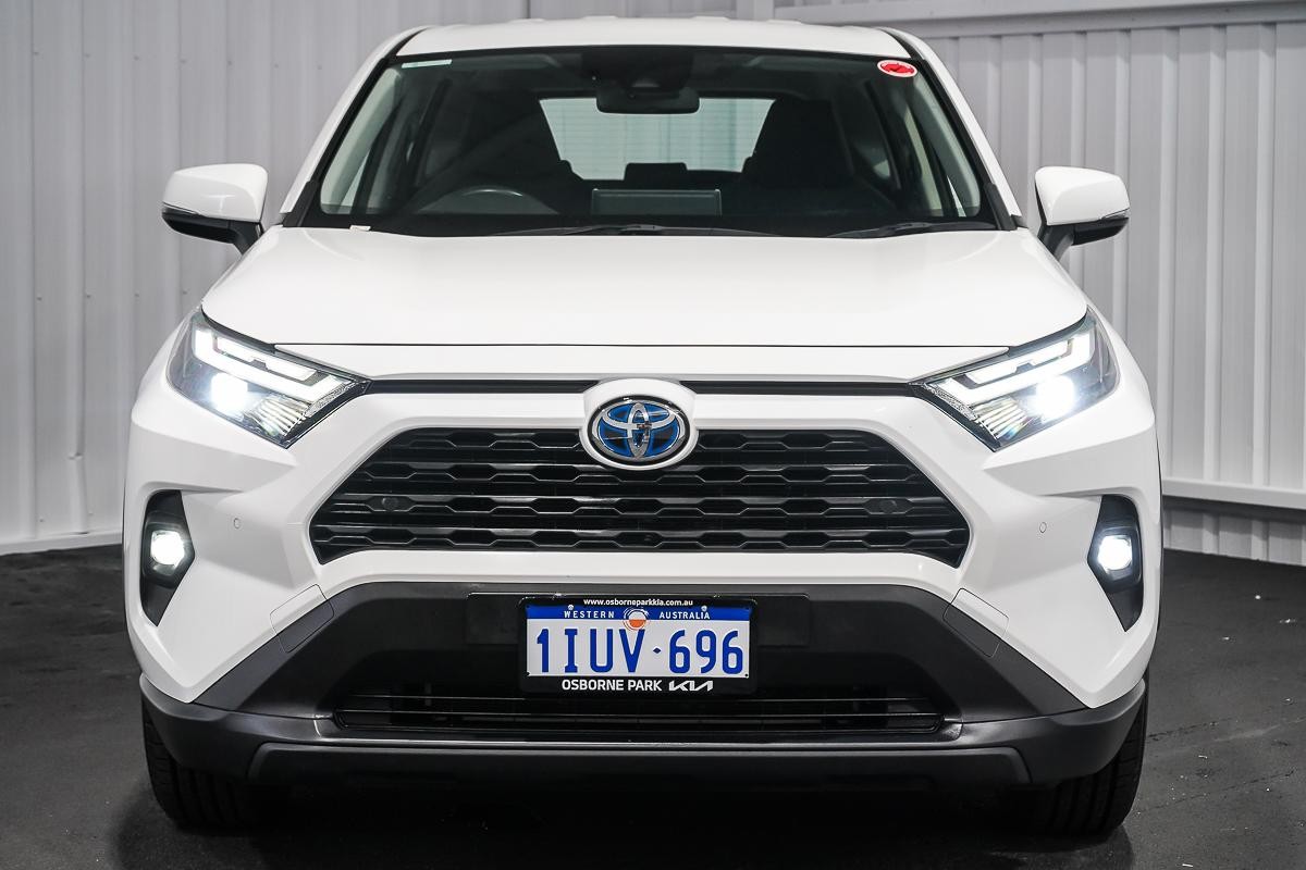 Toyota Rav4 image 3