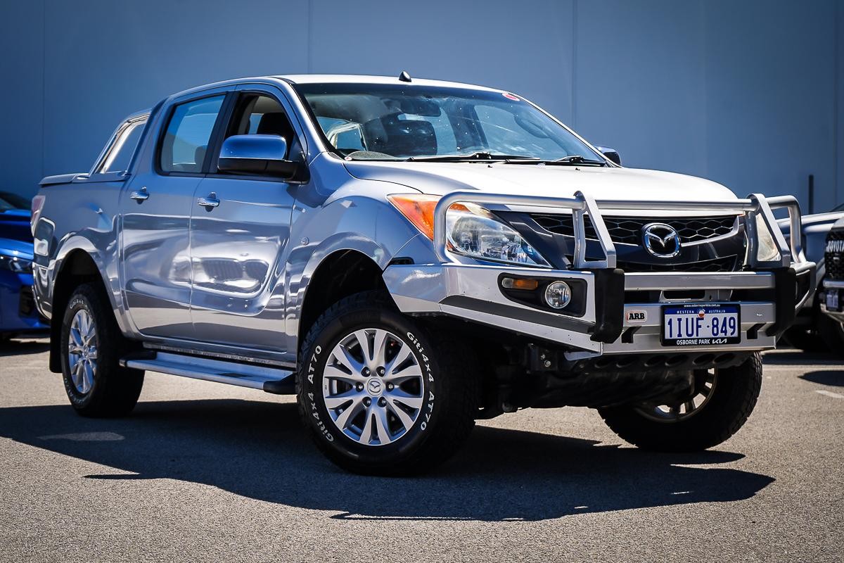 Mazda Bt-50 image 1