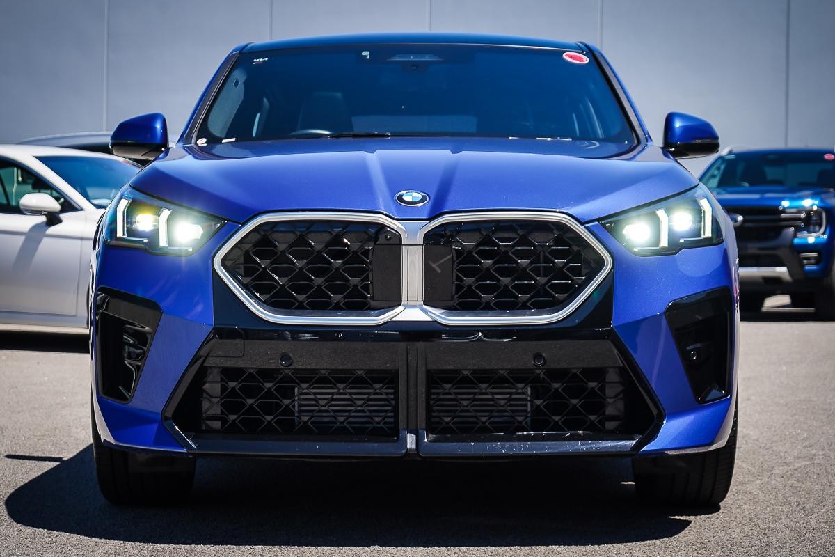 BMW X2 image 3
