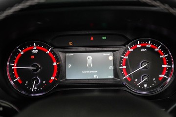 https://dvg-vehicle-assets.s3.amazonaws.com/1201864/7u64lwdtiv0edw3rinel777l5.jpg