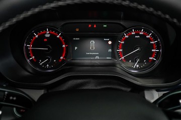 https://dvg-vehicle-assets.s3.amazonaws.com/1201866/co8ltek7or0vq3ju1y8uovyvz.jpg