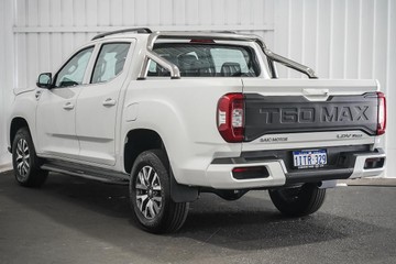 https://dvg-vehicle-assets.s3.amazonaws.com/1201876/2x250eefbdra6ng1fq4blewpv.jpg