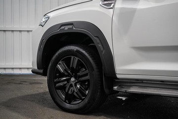 https://dvg-vehicle-assets.s3.amazonaws.com/1201884/1s90je6ap7suxag1ib10ygck5.jpg