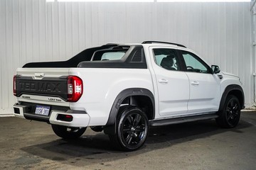 https://dvg-vehicle-assets.s3.amazonaws.com/1201884/5m94hnzd9wiqe15lcnwczsn9e.jpg