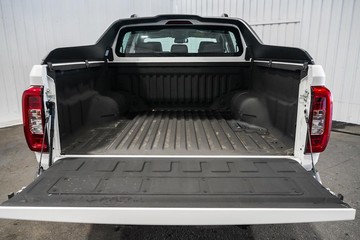 https://dvg-vehicle-assets.s3.amazonaws.com/1201884/7yo2721y3t8s81pfkto3me2wq.jpg