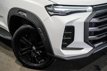 https://dvg-vehicle-assets.s3.amazonaws.com/1201885/bvajb4v57vplrtvufs4aiq5zj.jpg
