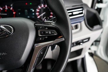 https://dvg-vehicle-assets.s3.amazonaws.com/1201887/9oqq72dqkt64oj5bkisj53lij.jpg
