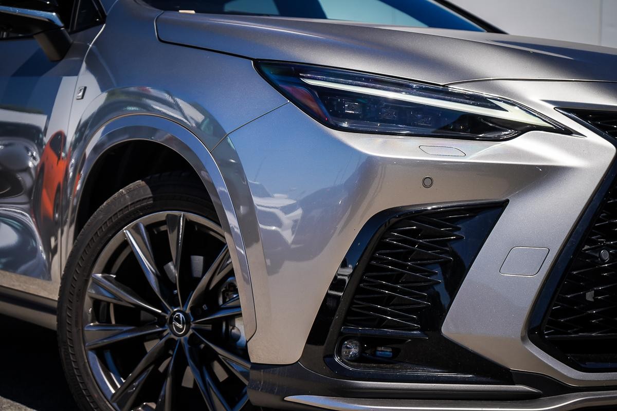 Lexus Nx image 2