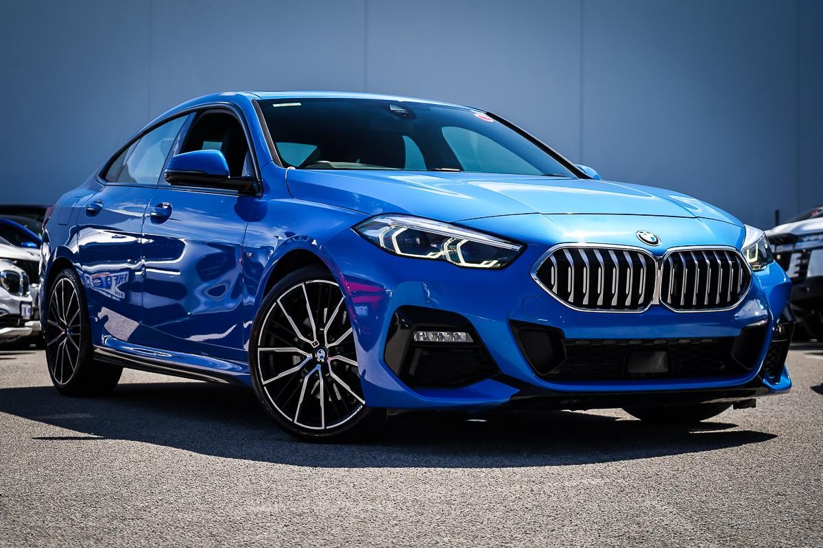 BMW 2 Series image 1