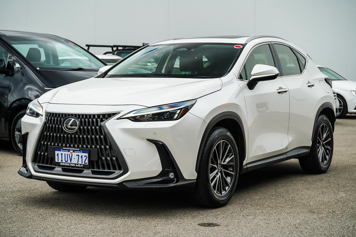 Lexus Nx image 4