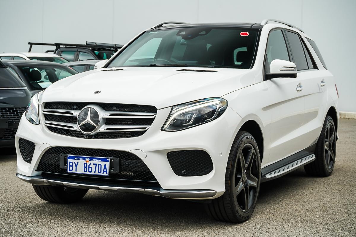 Mercedes Benz Gle-class image 4