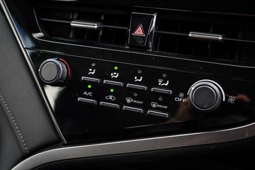 https://dvg-vehicle-assets.s3.amazonaws.com/1201983/4acb4xgjxzox5lo2c811lql2p.jpg