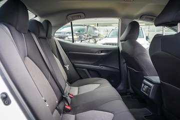 https://dvg-vehicle-assets.s3.amazonaws.com/1201983/d712rf1qpslukfnsdez31jl17.jpg