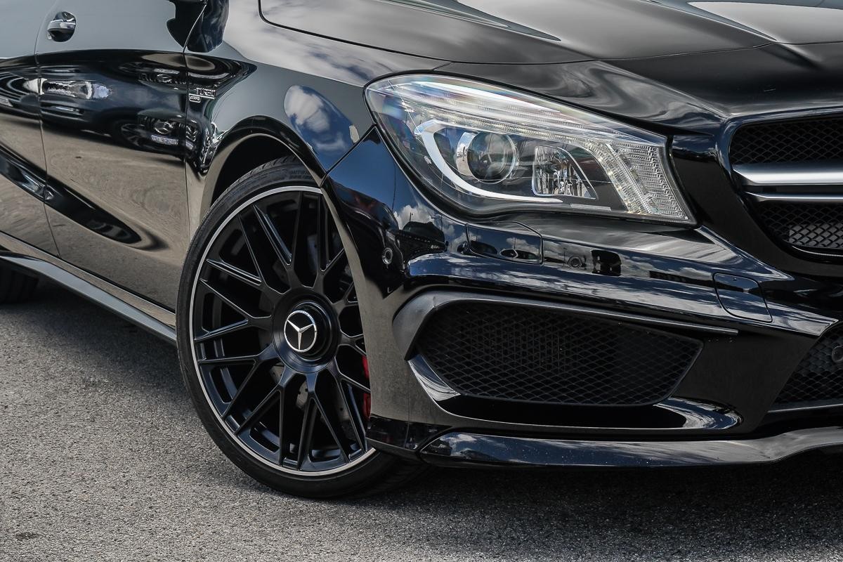 Mercedes Benz Cla-class image 2