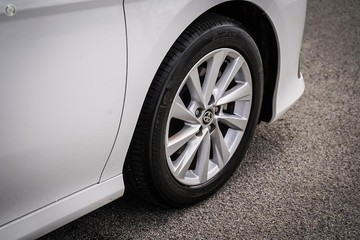 https://dvg-vehicle-assets.s3.amazonaws.com/1201986/3x3lyvq440k7prl70jms4129b.jpg