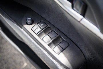 https://dvg-vehicle-assets.s3.amazonaws.com/1201990/30atitc1e493f4nq0abidzo5j.jpg