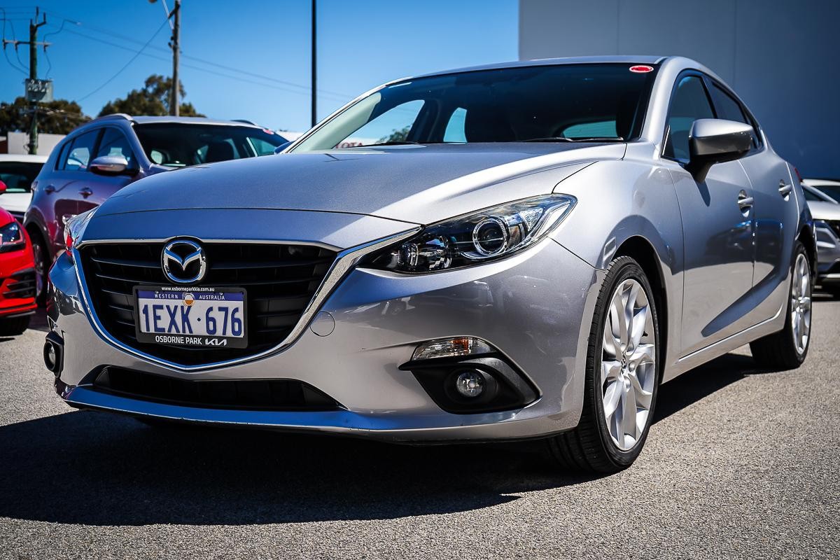 Mazda 3 image 4
