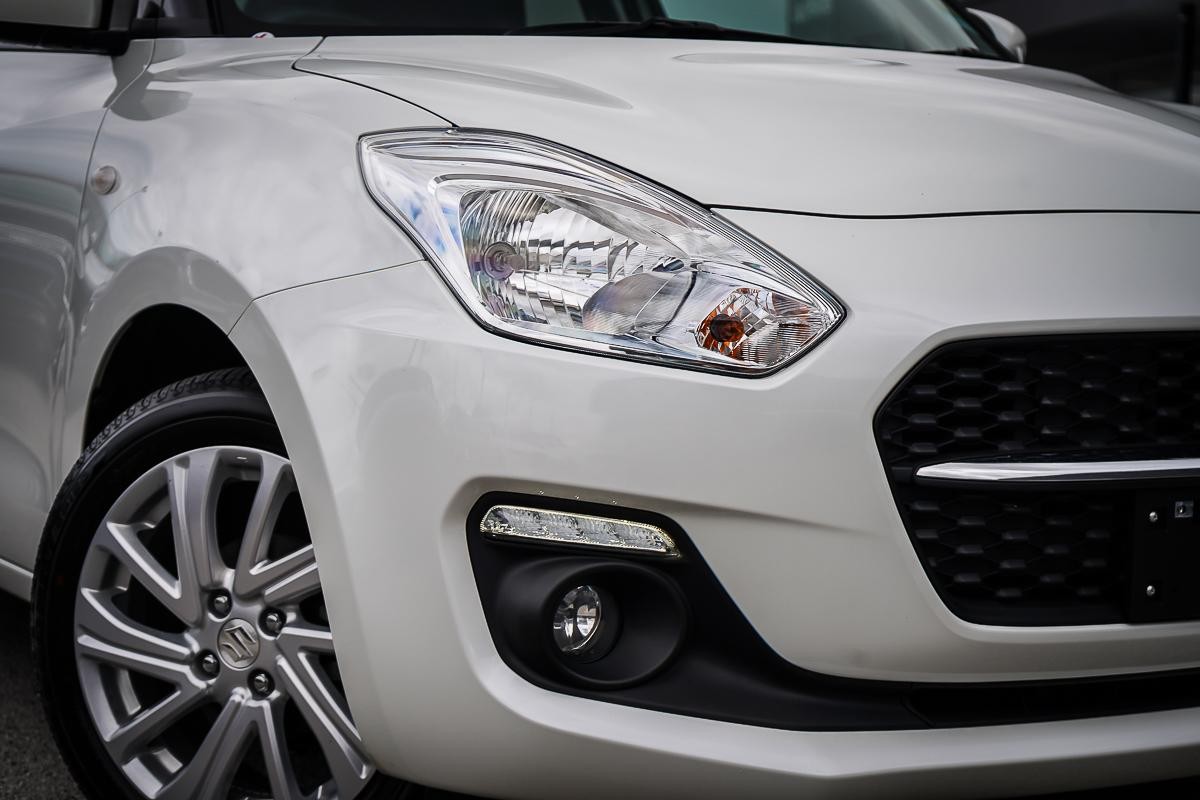 Suzuki Swift image 2