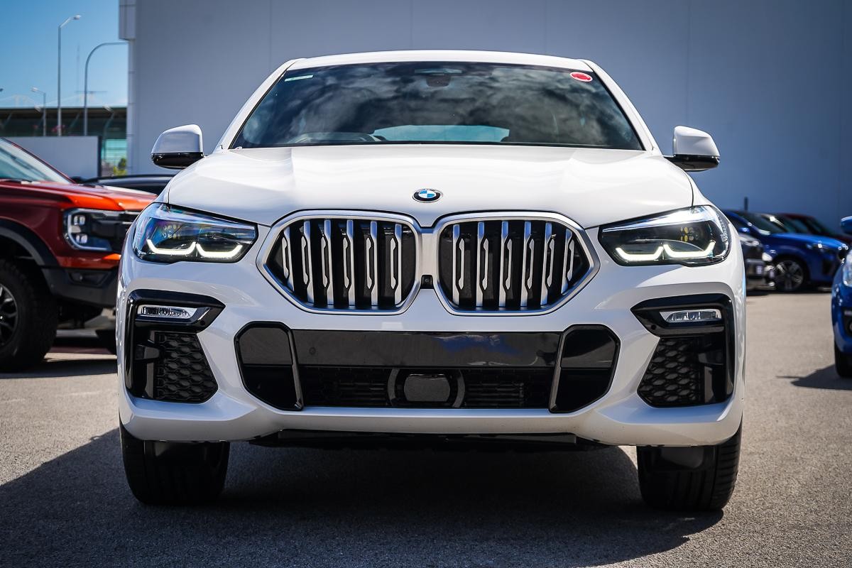 BMW X6 image 3