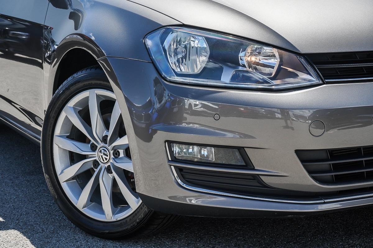 Volkswagen Golf image 2