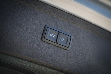 https://dvg-vehicle-assets.s3.amazonaws.com/1202112/1v3hl7h0nkyjyiql31q3mi1y9.jpg