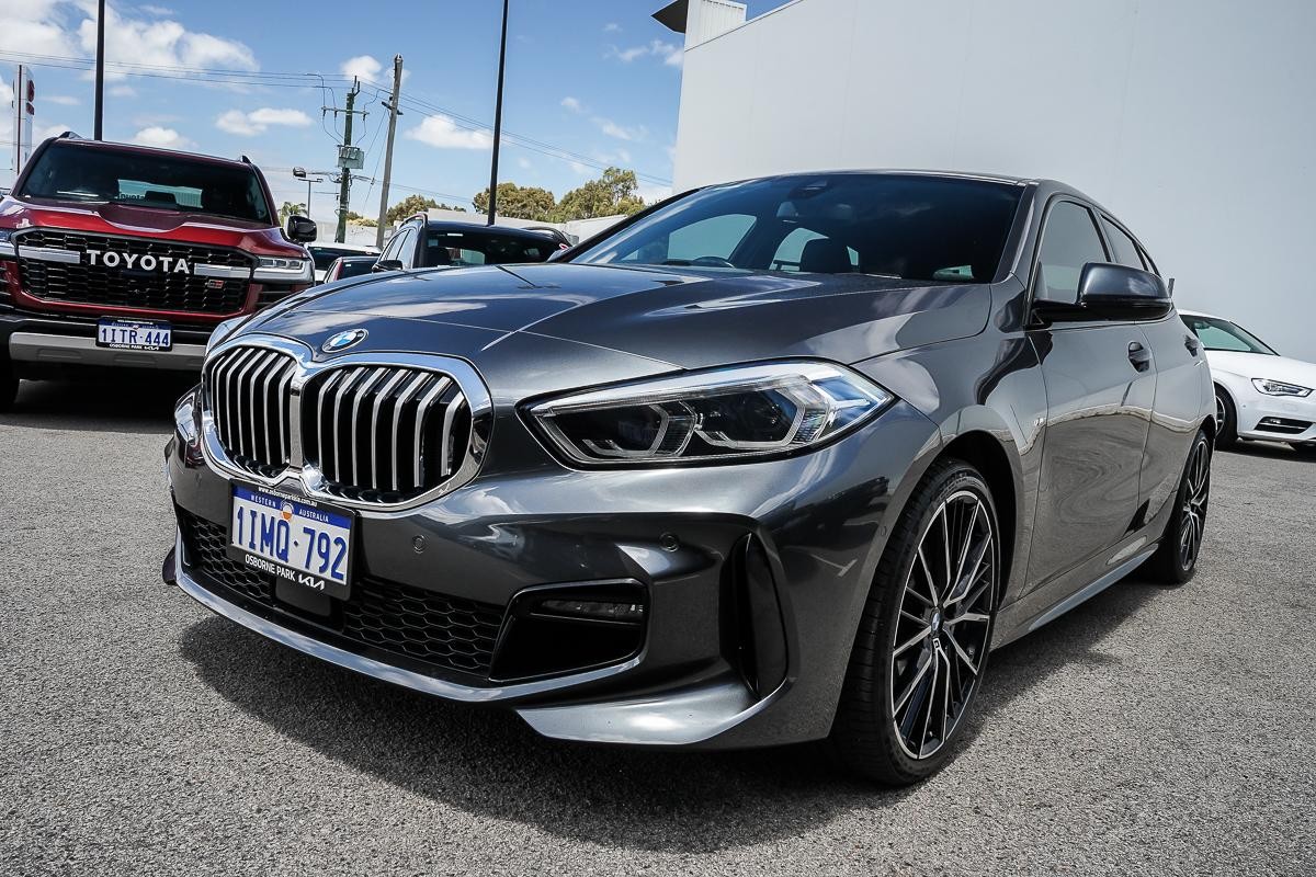 BMW 1 Series image 4